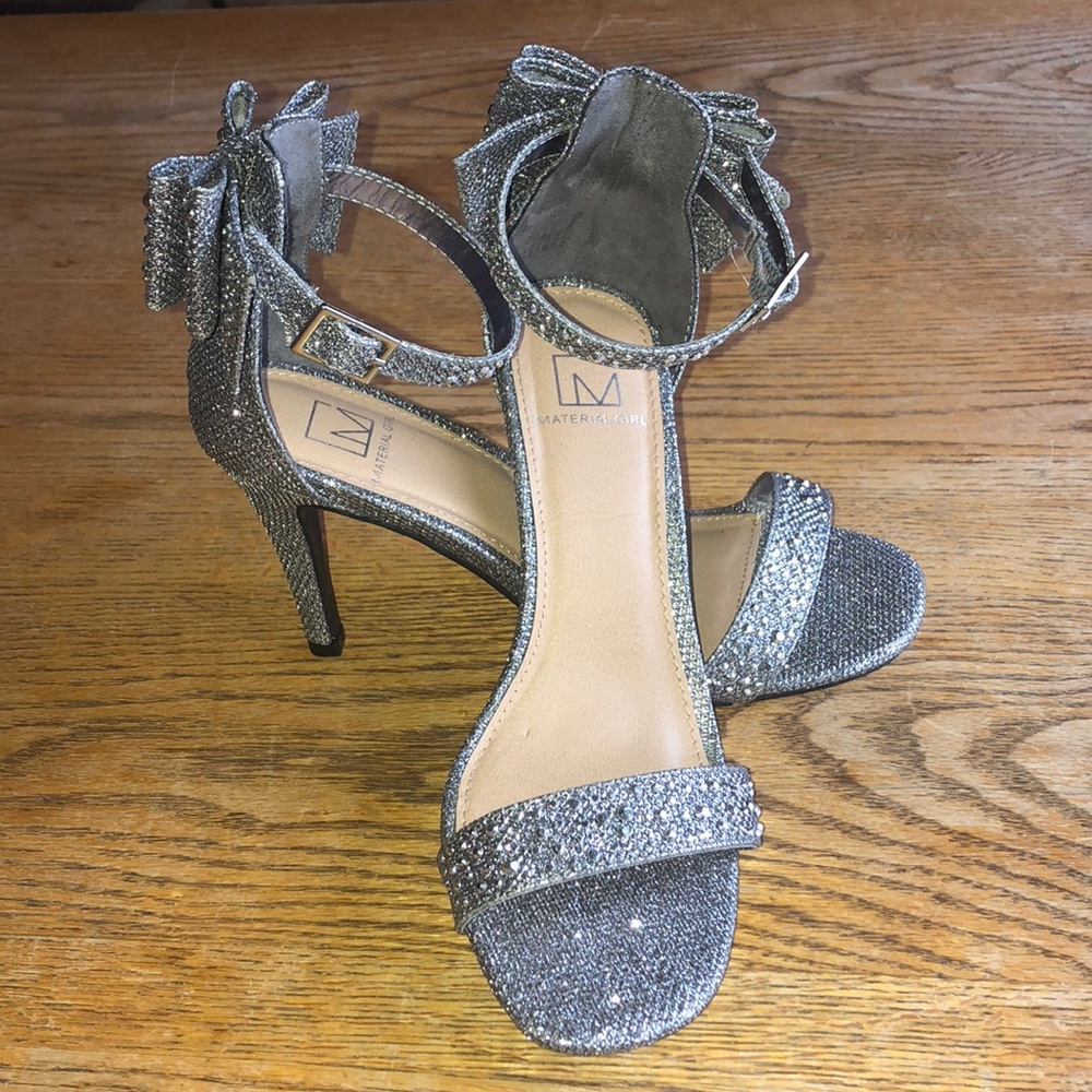 Silver heels